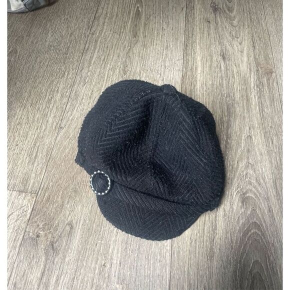 Angela & William Black Wool Y2K 90’s Hat with Buckle - Picture 1 of 3